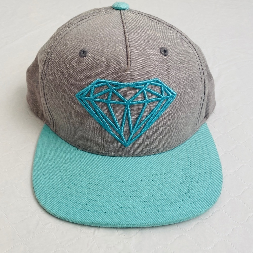 Diamond Supply Co gray and aqua trucker hat